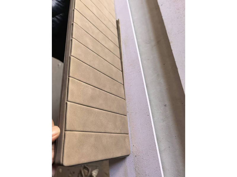 青岛皮革门板工厂